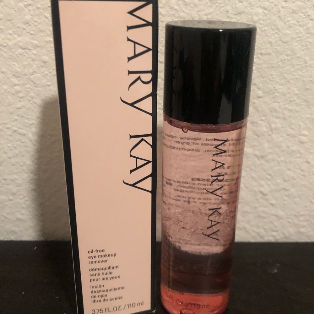 Oil free makeup remover